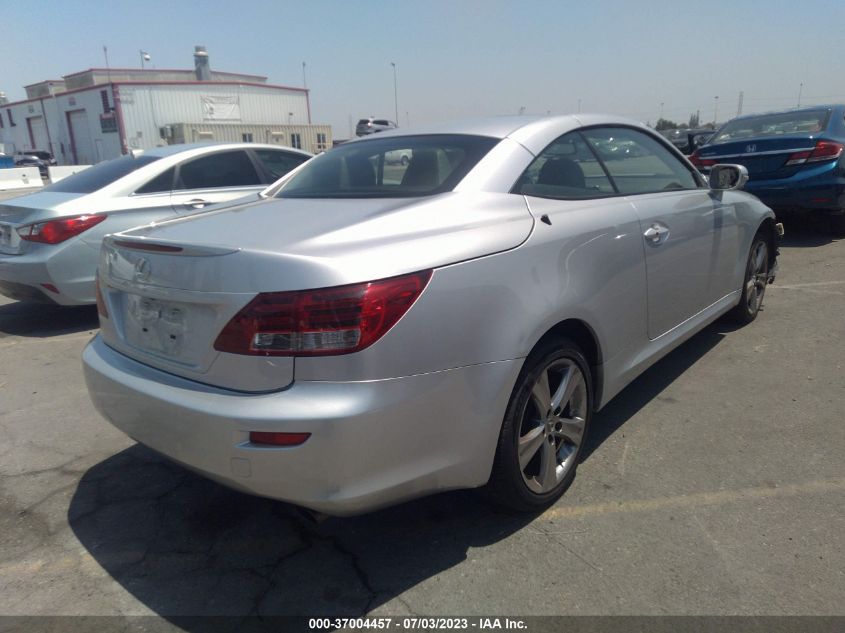 2015 LEXUS IS 250C JTHFF2C28F2532335