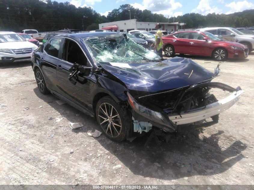 2022 TOYOTA CAMRY SE - 4T1G11AK2NU640126