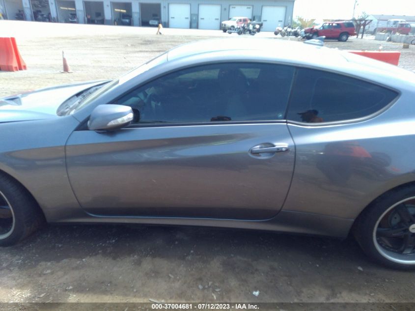 2015 HYUNDAI GENESIS  3.8 BASE - KMHHU6KJ6FU123413