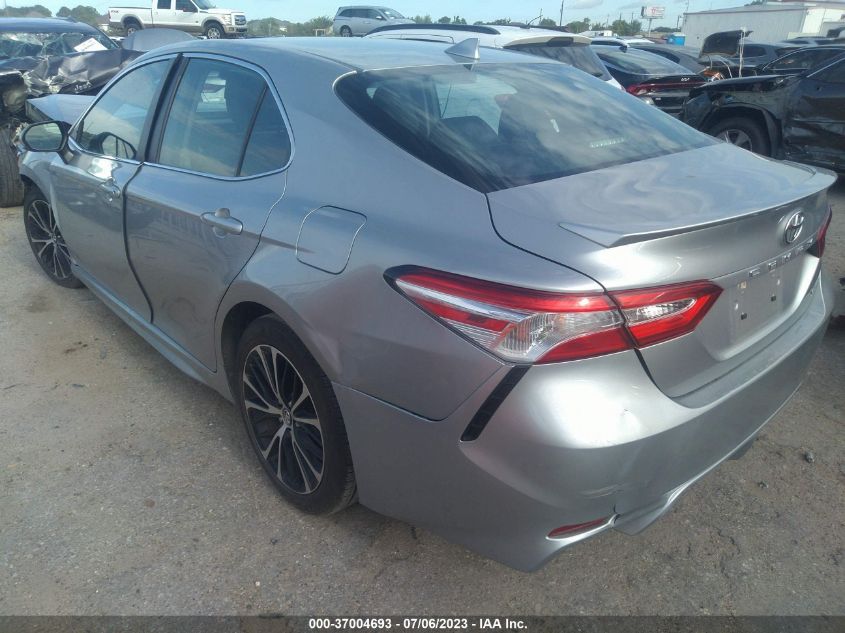 2020 TOYOTA CAMRY SE/SE NIGHT SHADE - 4T1G11AK6LU304363