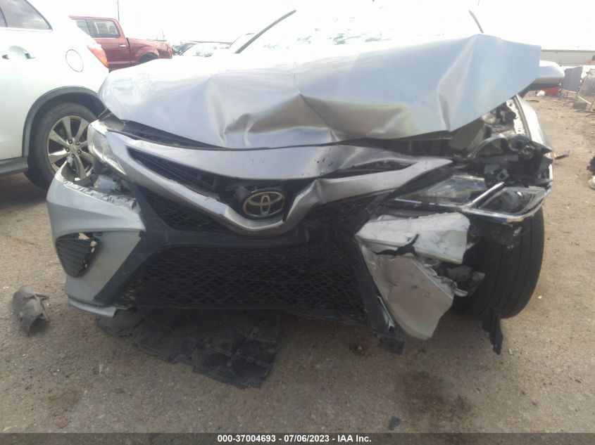 2020 TOYOTA CAMRY SE/SE NIGHT SHADE - 4T1G11AK6LU304363