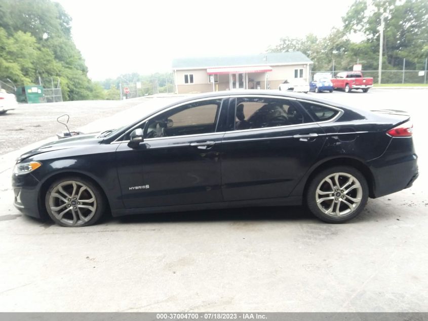 2019 FORD FUSION HYBRID TITANIUM - 3FA6P0RU4KR138886