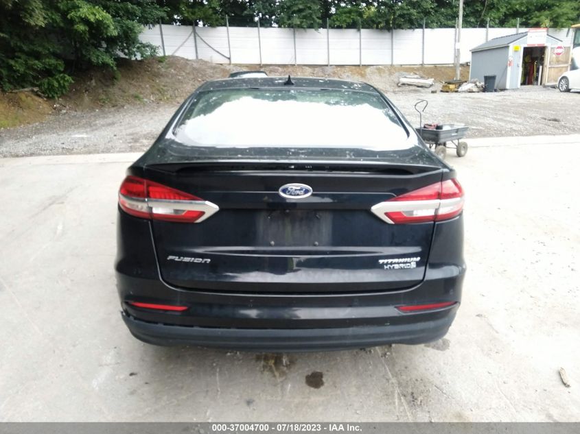 2019 FORD FUSION HYBRID TITANIUM - 3FA6P0RU4KR138886