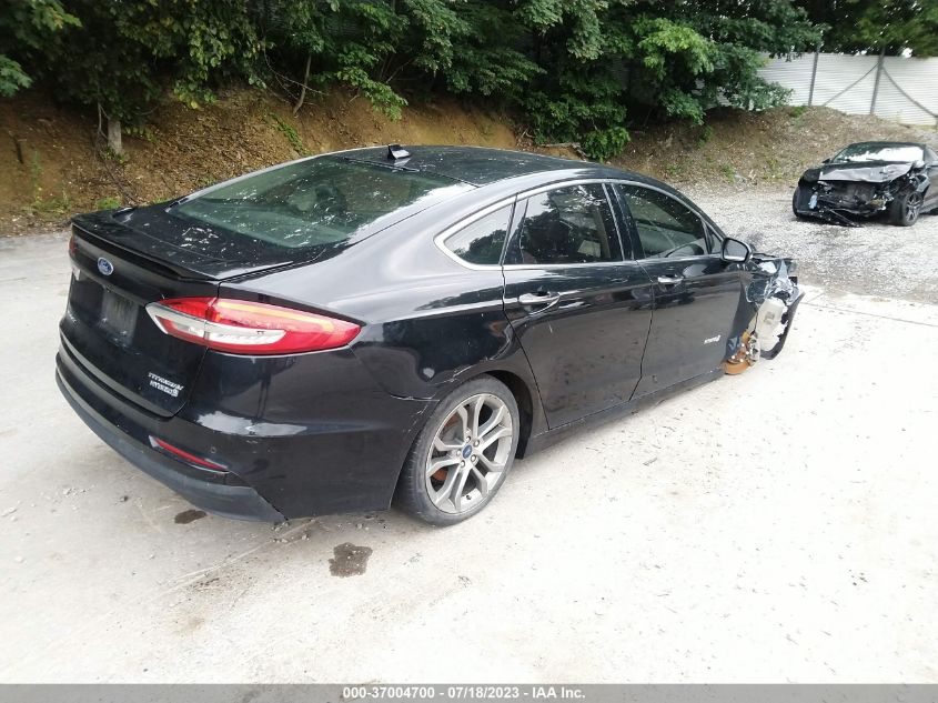 2019 FORD FUSION HYBRID TITANIUM - 3FA6P0RU4KR138886
