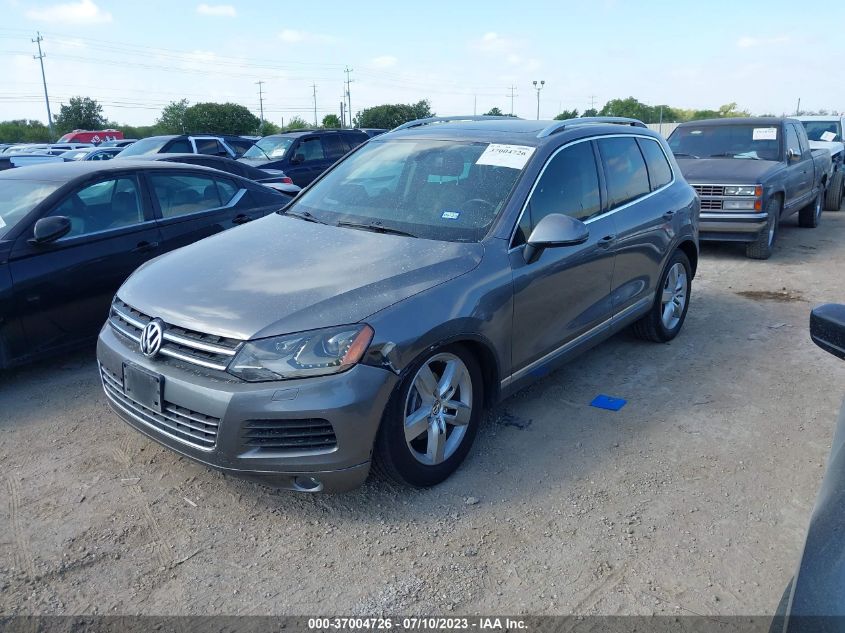 2013 VOLKSWAGEN TOUAREG LUX - WVGEF9BP0DD001260