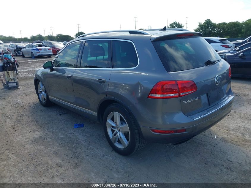 2013 VOLKSWAGEN TOUAREG LUX - WVGEF9BP0DD001260