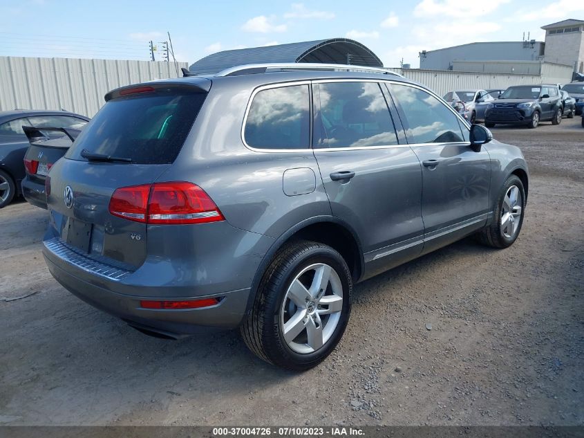 2013 VOLKSWAGEN TOUAREG LUX - WVGEF9BP0DD001260