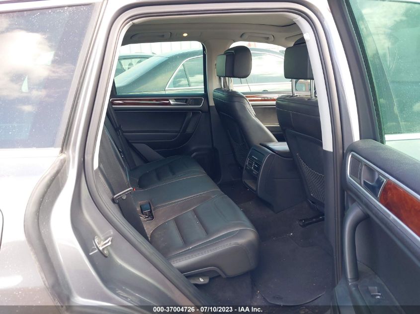 2013 VOLKSWAGEN TOUAREG LUX - WVGEF9BP0DD001260