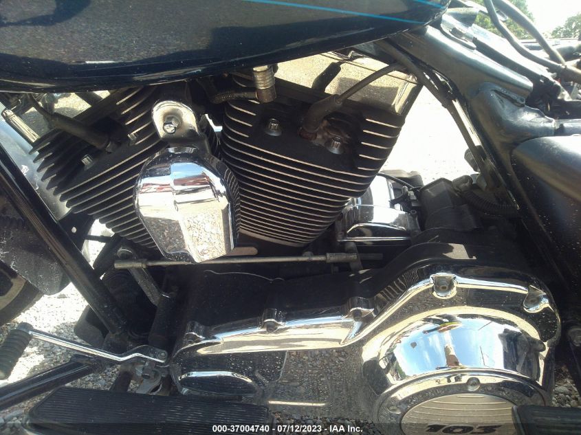 2013 HARLEY-DAVIDSON FLTRX ROAD GLIDE CUSTOM - 1HD1KHM14DB628488