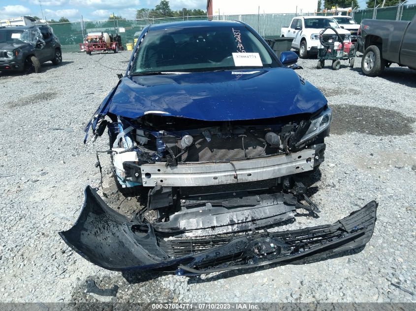 2018 TOYOTA CAMRY LE/SE/XLE/L - 4T1B11HK0JU571687