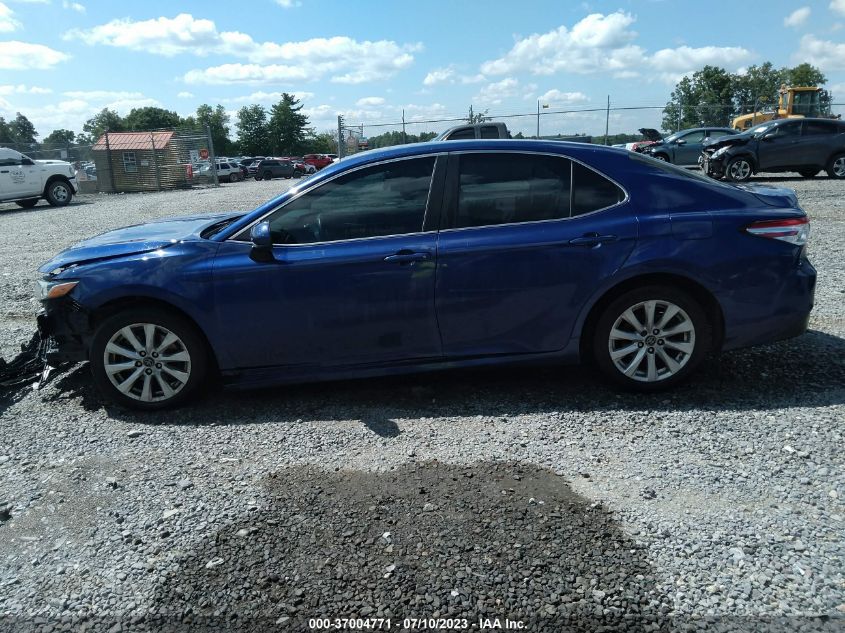 2018 TOYOTA CAMRY LE/SE/XLE/L - 4T1B11HK0JU571687