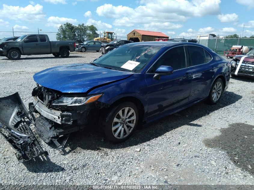 2018 TOYOTA CAMRY LE/SE/XLE/L - 4T1B11HK0JU571687