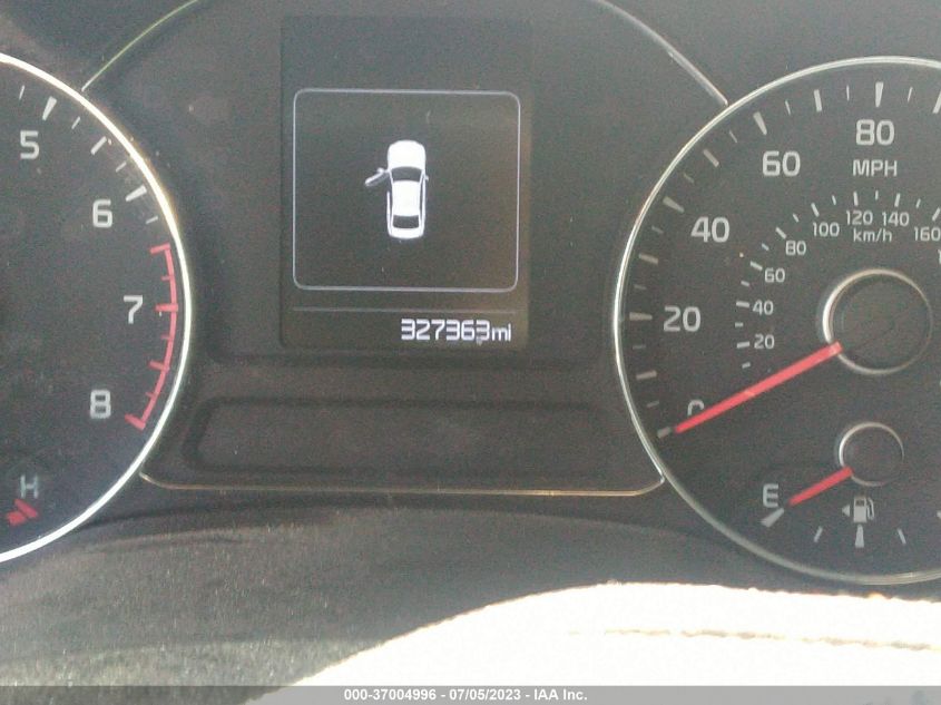2018 KIA FORTE LX - 3KPFL4A71JE164855