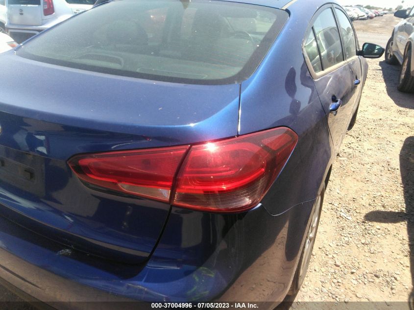 2018 KIA FORTE LX - 3KPFL4A71JE164855