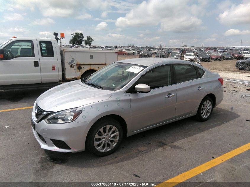 3N1AB7AP2KY226071 Nissan Sentra SV 2