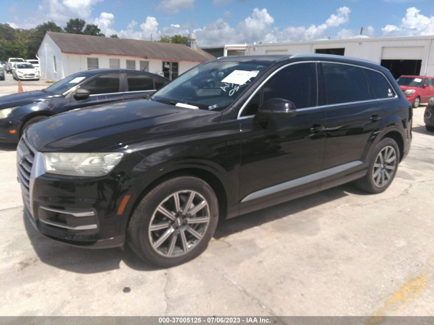 WA1LAAF74HD003227 2017 AUDI Q7, photo no. 2