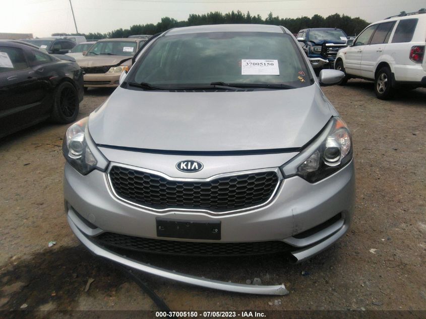 2016 KIA FORTE LX - KNAFX4A62G5551296