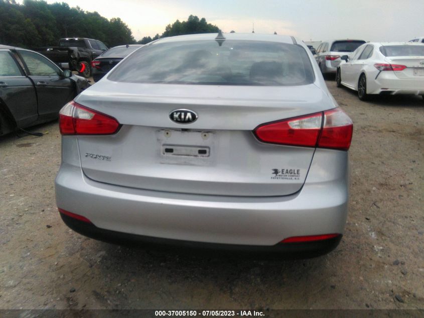 2016 KIA FORTE LX - KNAFX4A62G5551296