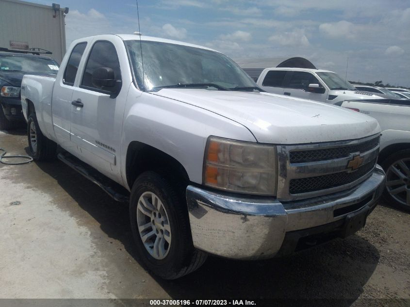 2013 CHEVROLET SILVERADO 1500 LS - 1GCRKREA4DZ301119