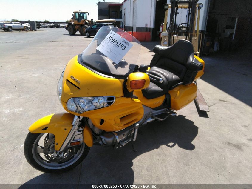 2002 HONDA GL1800 1HFSC47072A109359