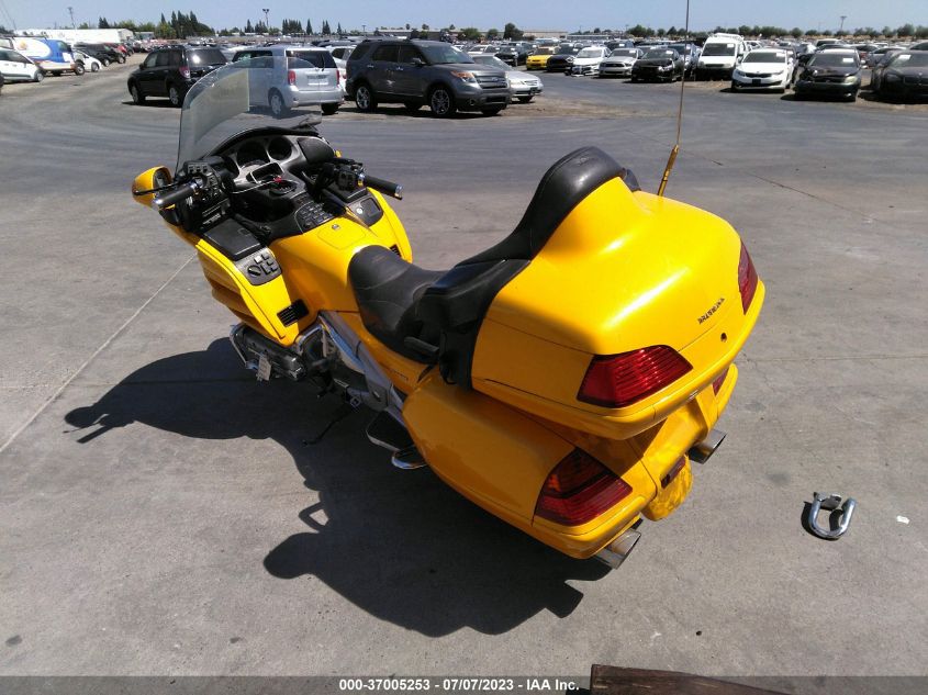 2002 HONDA GL1800 1HFSC47072A109359