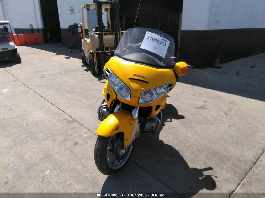 2002 HONDA GL1800 1HFSC47072A109359