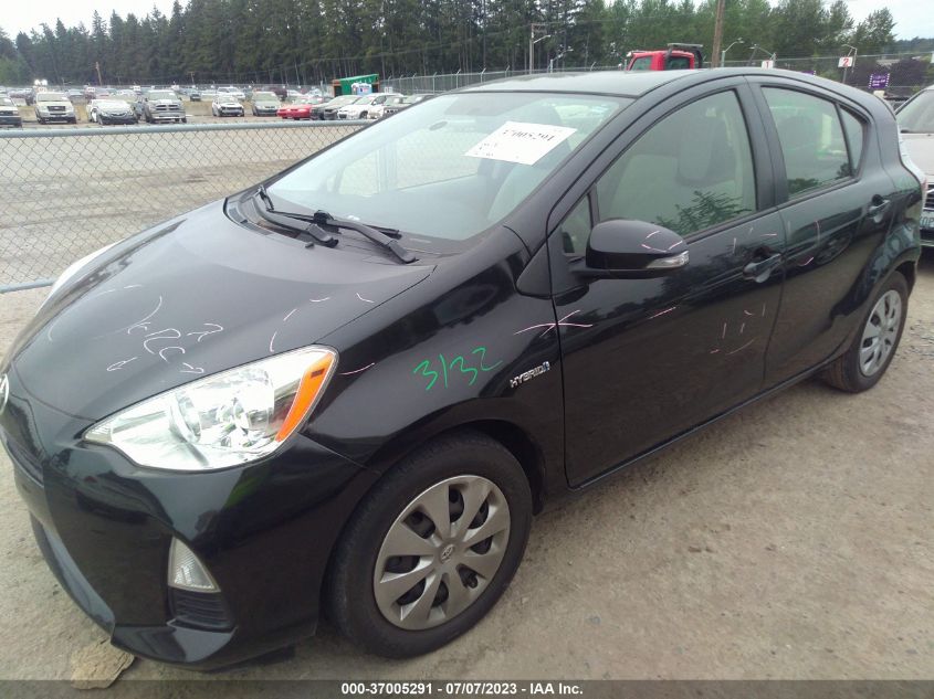 2014 TOYOTA PRIUS C - JTDKDTB30E1080133