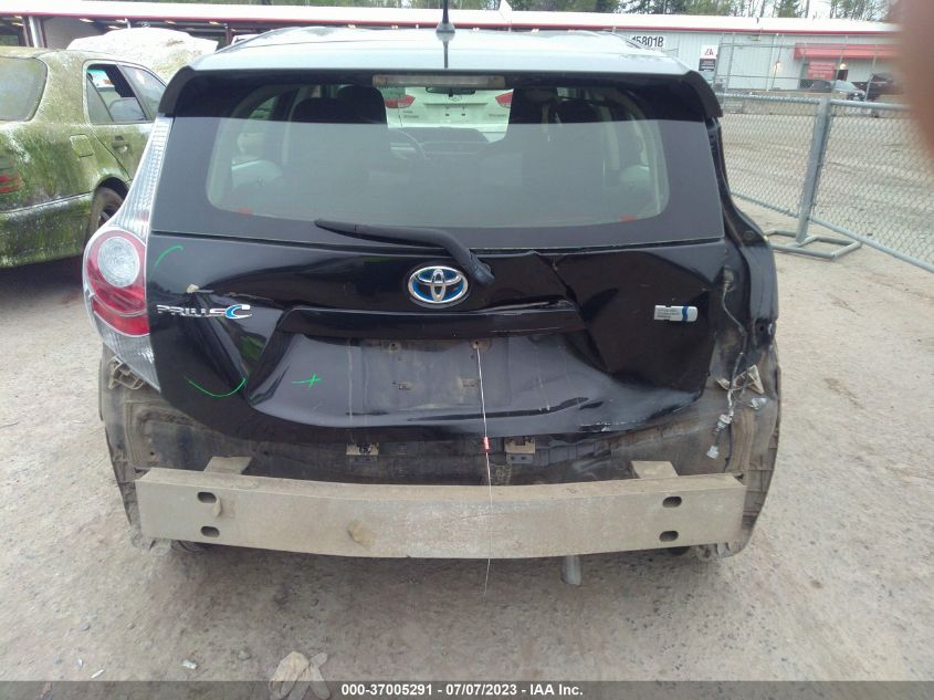 2014 TOYOTA PRIUS C - JTDKDTB30E1080133