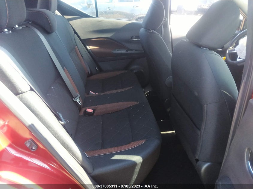 VIN 3N1CP5DV4LL556480 2020 NISSAN KICKS SR