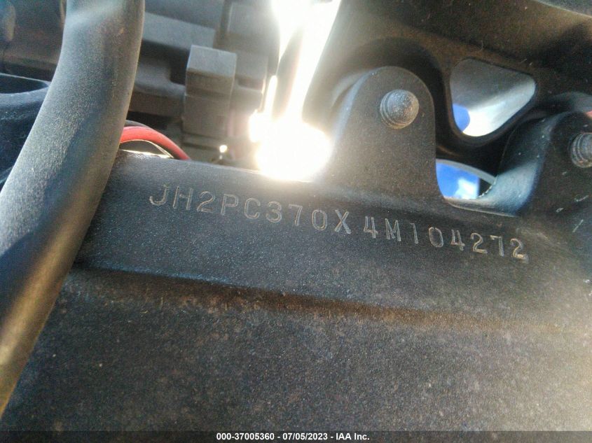 2004 HONDA CBR600 RR - JH2PC370X4M104272