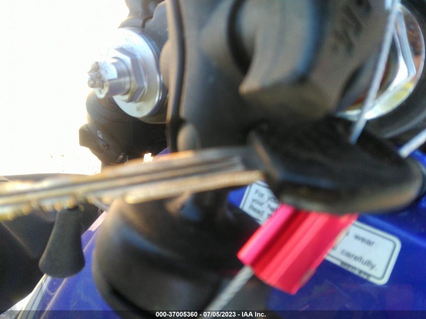 2004 HONDA CBR600 RR - JH2PC370X4M104272