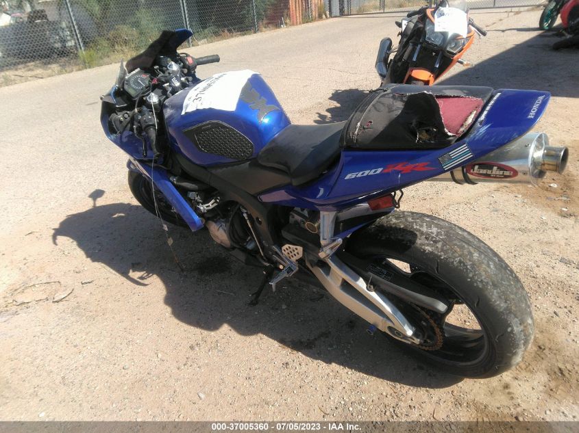 2004 HONDA CBR600 RR - JH2PC370X4M104272