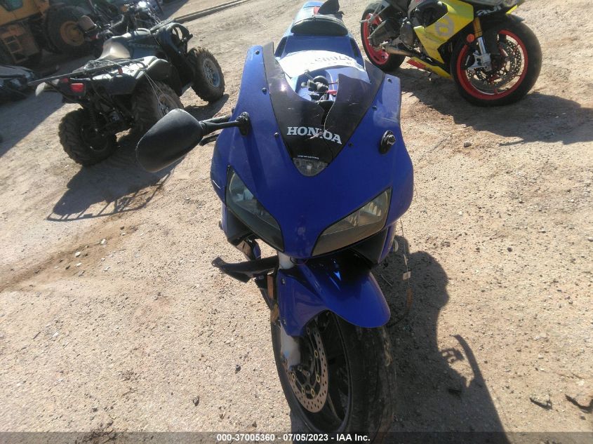 2004 HONDA CBR600 RR - JH2PC370X4M104272