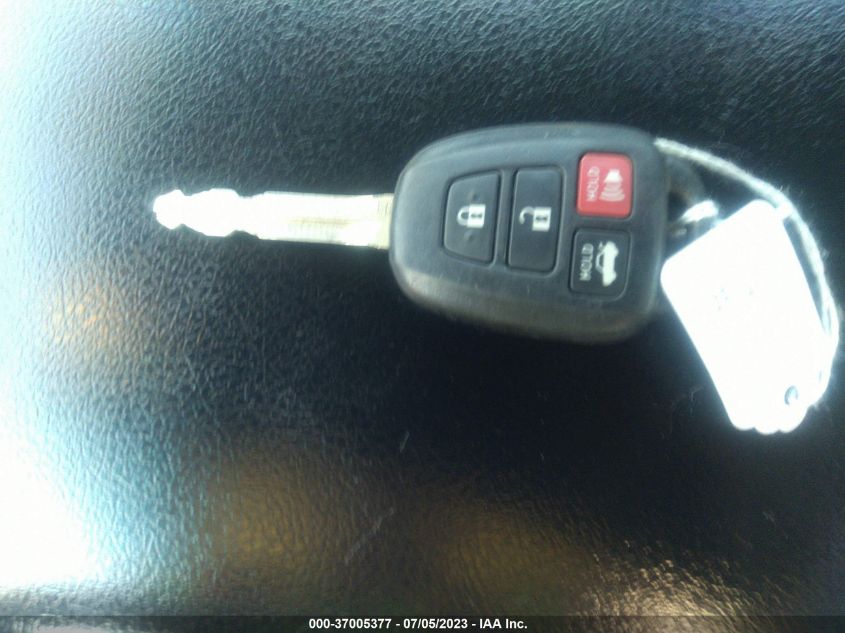 2016 TOYOTA CAMRY XLE/SE/LE/XSE - 4T1BF1FK2GU569954
