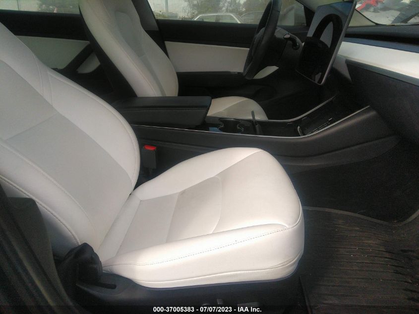 5YJ3E1EB5LF651354 Tesla Model 3 LONG RANGE 5