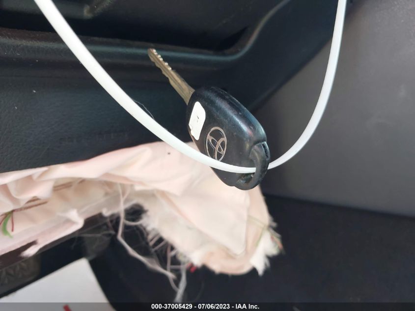 2016 TOYOTA CAMRY XLE/SE/LE/XSE - 4T1BF1FK8GU601385