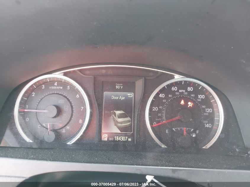 2016 TOYOTA CAMRY XLE/SE/LE/XSE - 4T1BF1FK8GU601385