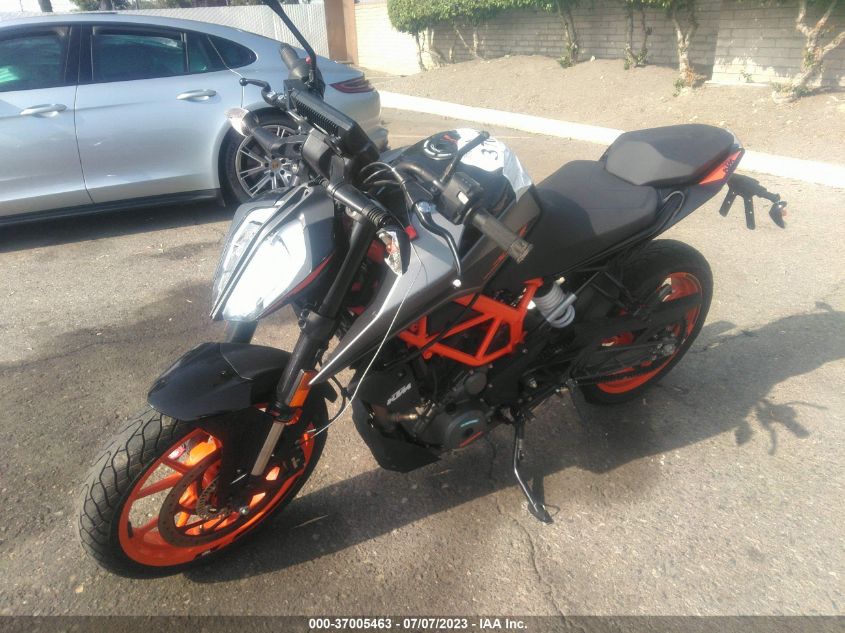 2022 KTM 390 DUKE MD2JPJ400NC263430