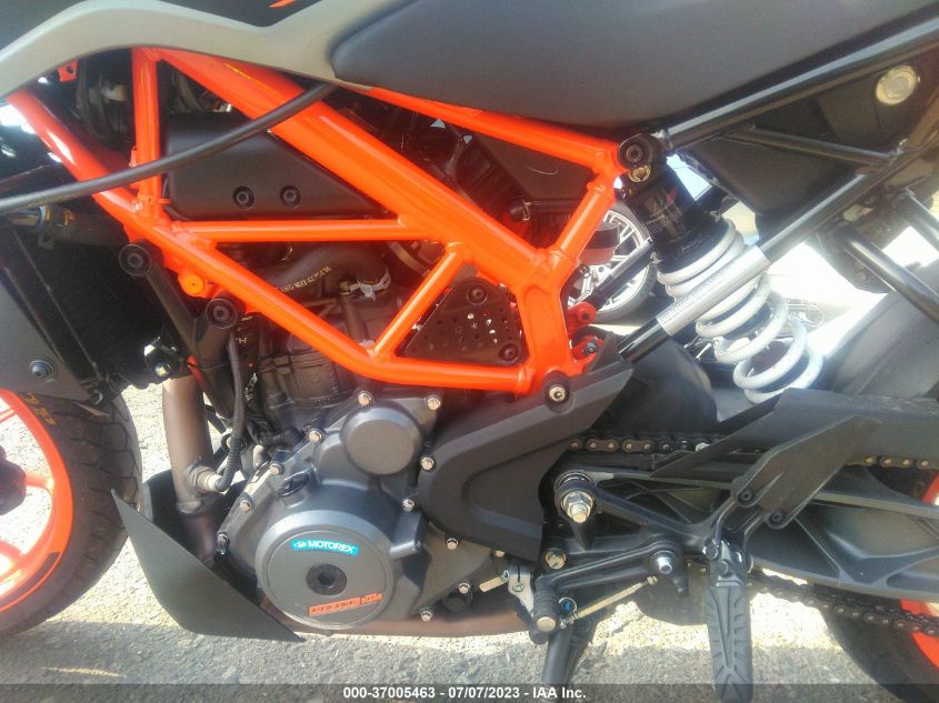 2022 KTM 390 DUKE MD2JPJ400NC263430