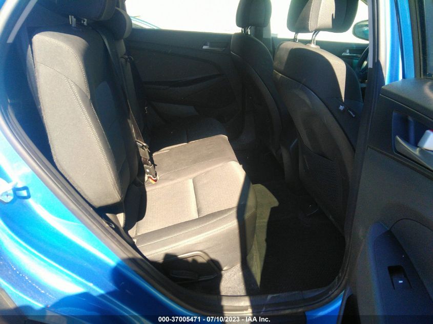 2017 HYUNDAI TUCSON SE - KM8J33A4XHU489909