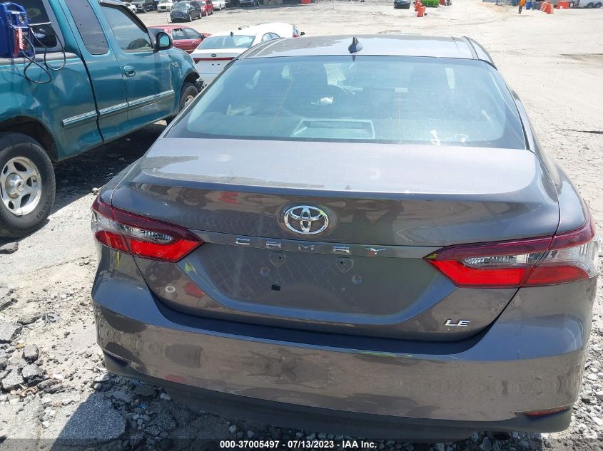 2022 TOYOTA CAMRY LE - 4T1C11AK8NU649461