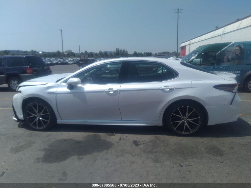 2021 TOYOTA CAMRY HYBRID XSE - 4T1K31AKXMU547440