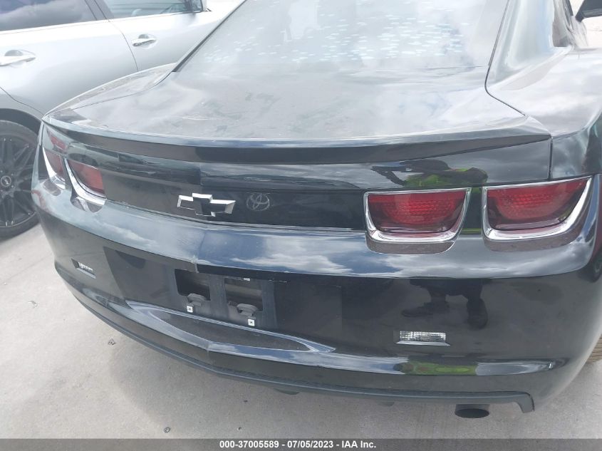 2013 CHEVROLET CAMARO LS - 2G1FA1E3XD9218080