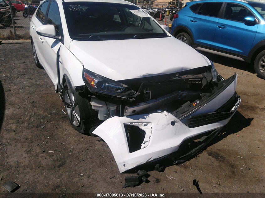 VIN KMHC65LC2KU179633 2019 HYUNDAI IONIQ HYBRID BLUE