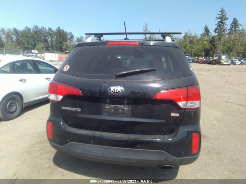 2014 KIA SORENTO LX - 5XYKT4A64EG477431