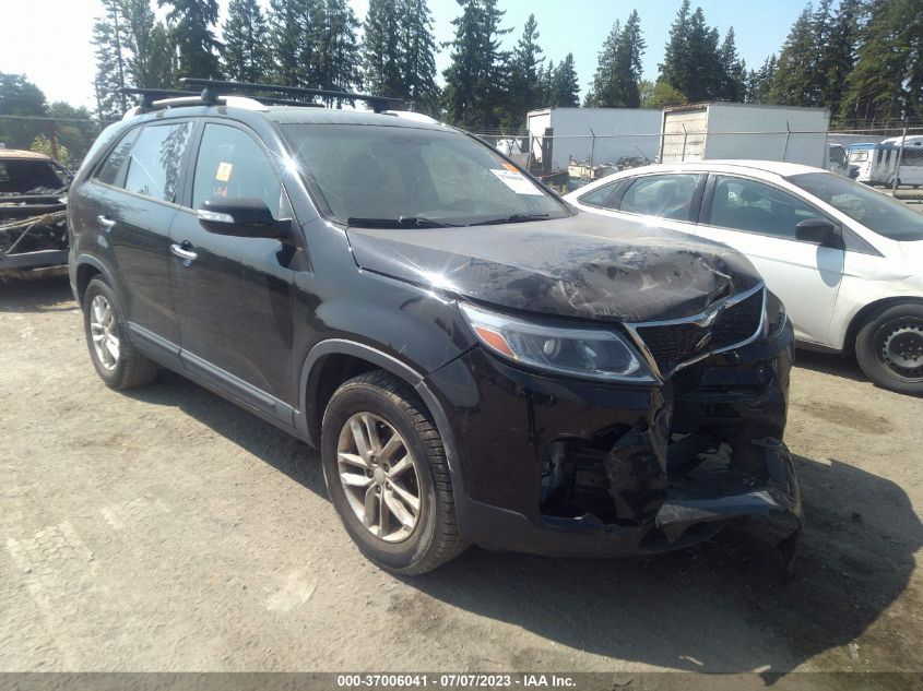 2014 KIA SORENTO LX - 5XYKT4A64EG477431