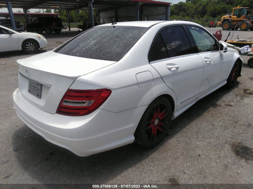 2014 MERCEDES-BENZ C 250 SPORT/LUXURY - WDDGF4HB4EA932526