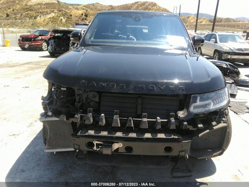 2021 LAND ROVER RANGE ROVER SPORT HST - SALWS2RU8MA749238