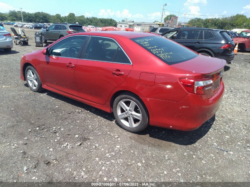 2013 TOYOTA CAMRY SE - 4T1BF1FK5DU684544