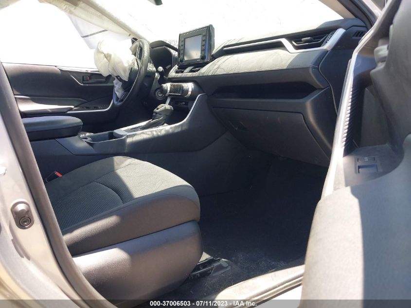 2020 TOYOTA RAV4 LE - 2T3H1RFV5LC082817